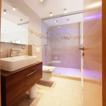 Apartment Strandvillen - Mit Meerblick, 2 Schlafzimmern Und Balkon Sv-768 *