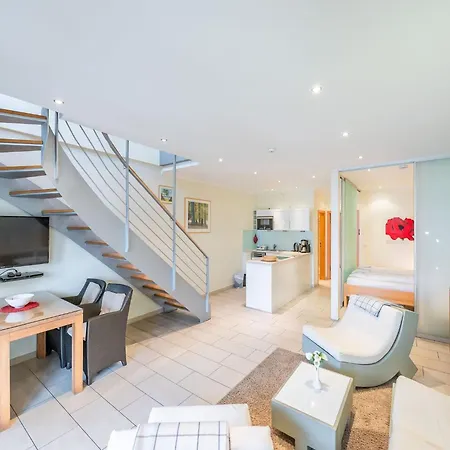 Strandvillen - Mit Meerblick, 2 Schlafzimmern Und Balkon Sv-768 * 빈츠